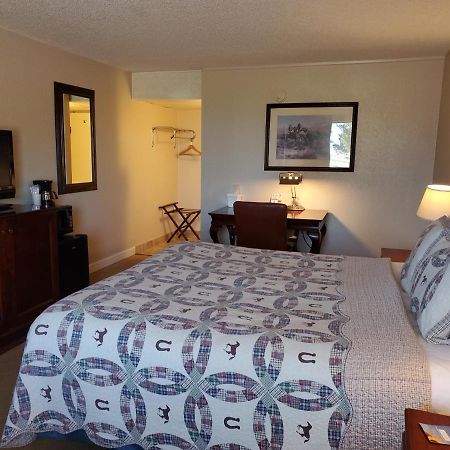 Kansas Country Inn Oakley Exteriér fotografie