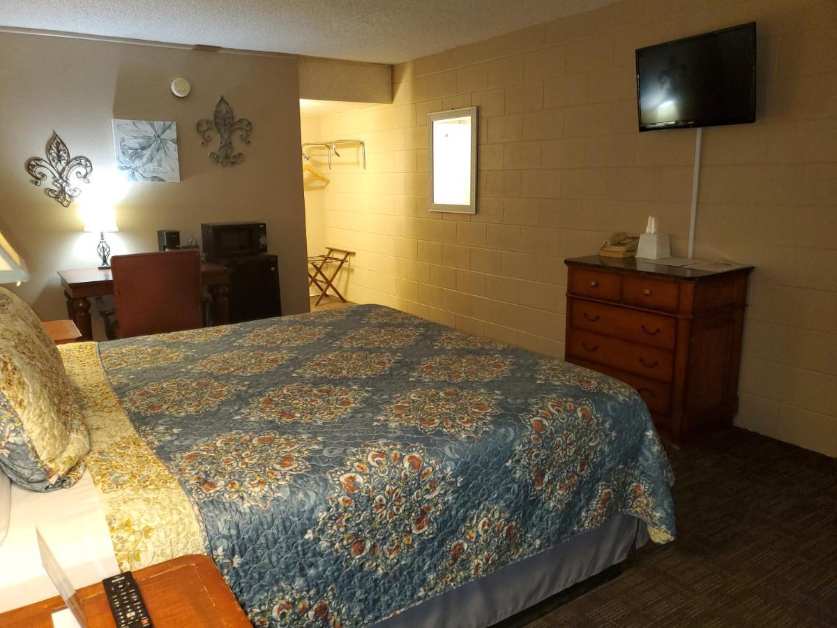 Kansas Country Inn Oakley Exteriér fotografie